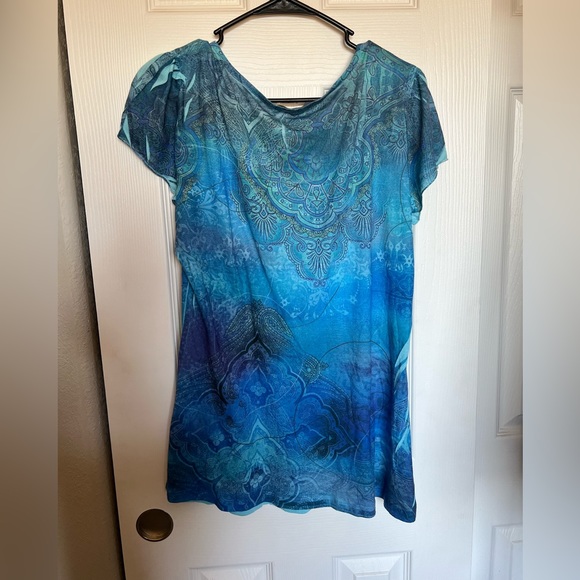 BLEU patterned top - Picture 4 of 4